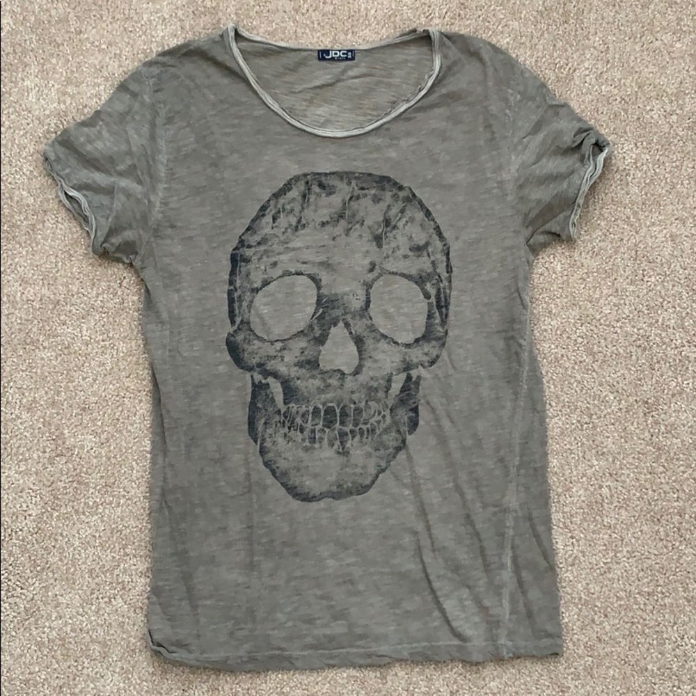 Boutique graphic tee